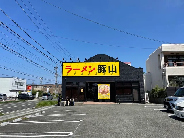 ラーメン豚山 名古屋助光店