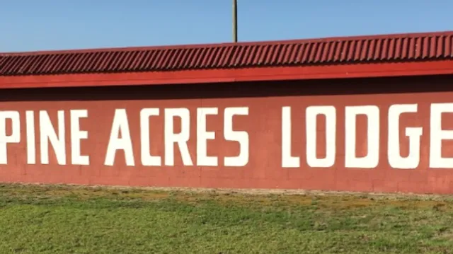 Pine Acres Lodge