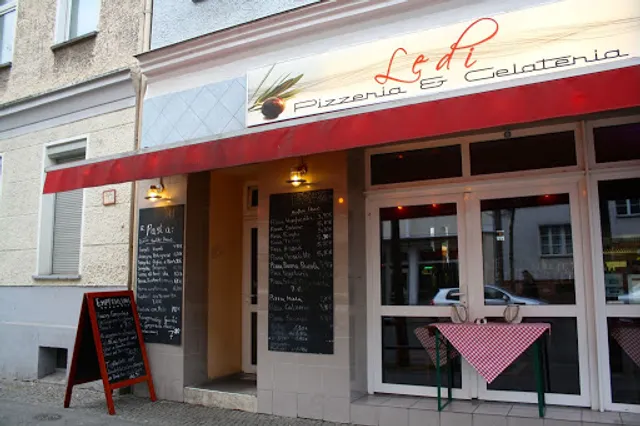 Pizzeria „Ledi“