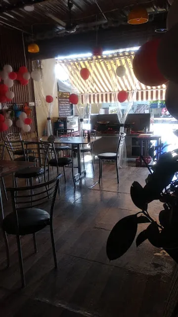 V VEG OR NON VEG RESTAURANT