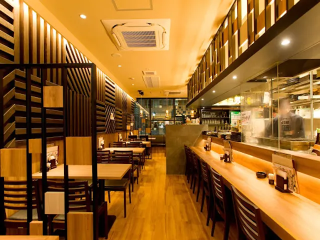 四国骨付鶏トリヤノシゴト