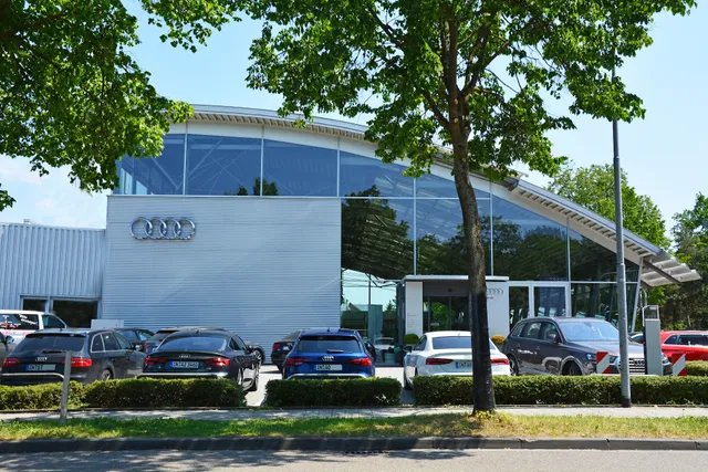 Audi Center Ingolstadt Karl Brod GmbH Volkswagen