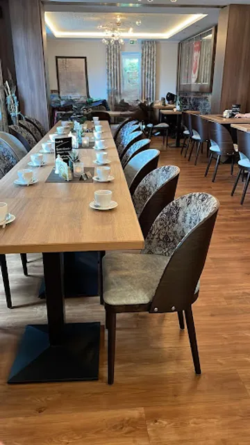 Gaststätte Brand & Sarah's Tortenstübchen