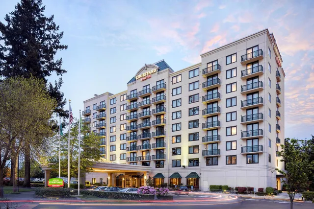 Courtyard by Marriott Seattle Federal Way