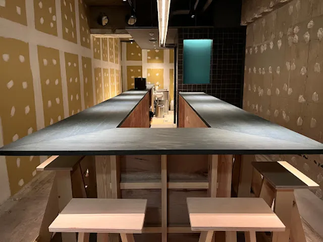 Sake bar KoKoN