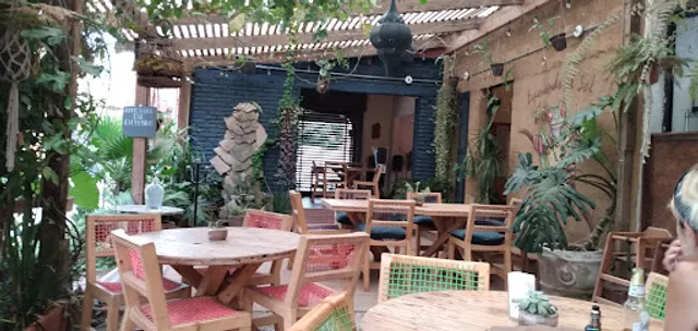 TANTRA Esperando al Sol