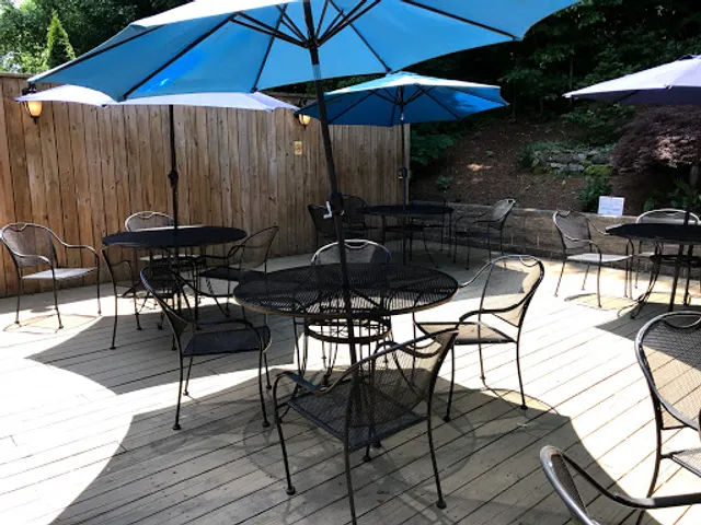 Bella's Pizza and Subs