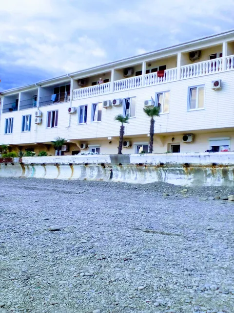 Boathouse Paradise Corner