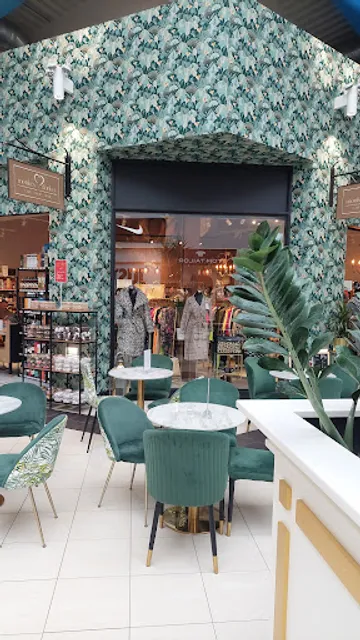 monkey donkey cafe-shop-mode