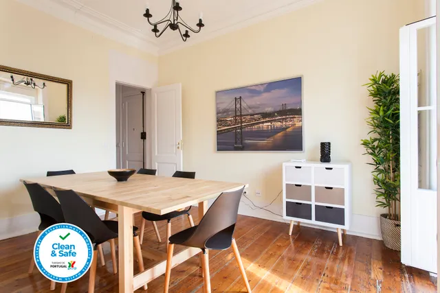 Mercês by Central Hill Apartments - Vacation Rentals in Lisbon