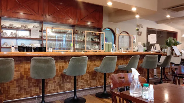 レストランかすみ