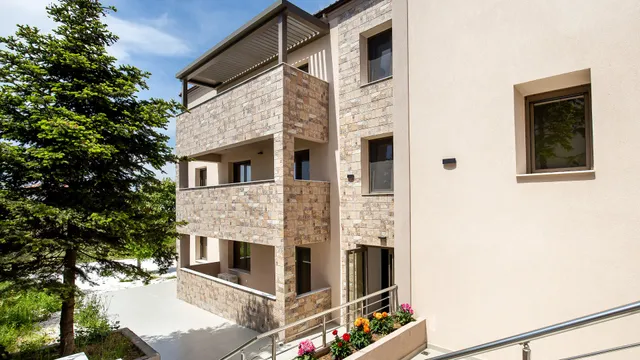 Serenity Luxury Suites