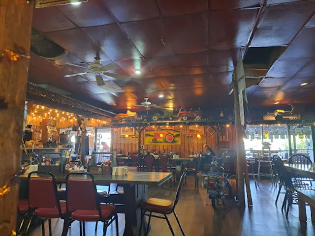 Oak House Restaurant