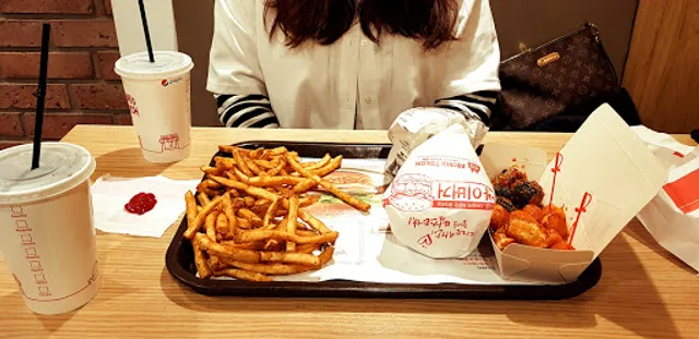 Mom's Touch Soha Sageori