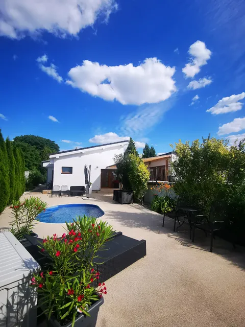 Village Romantic Apartment