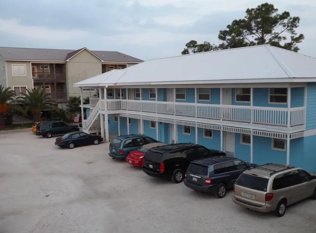 Gulf Breeze Motel