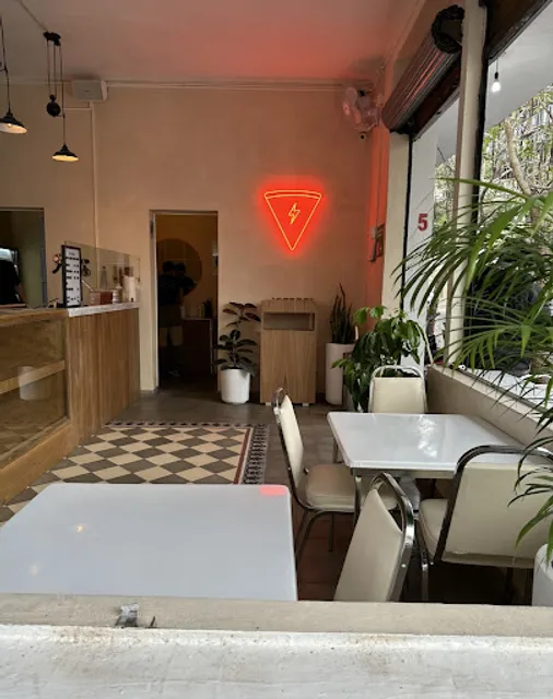 Slice New York Pizza Club