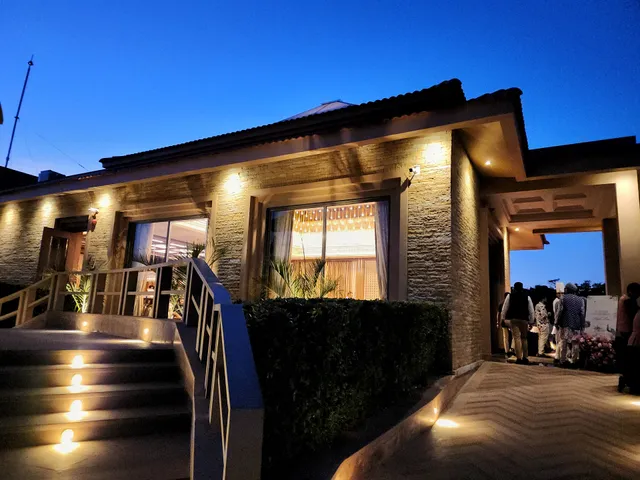 Rock bar Mementos by Itc Hotels