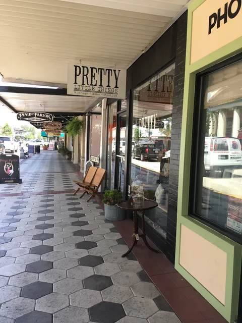 Pretty Little Things of DeLand