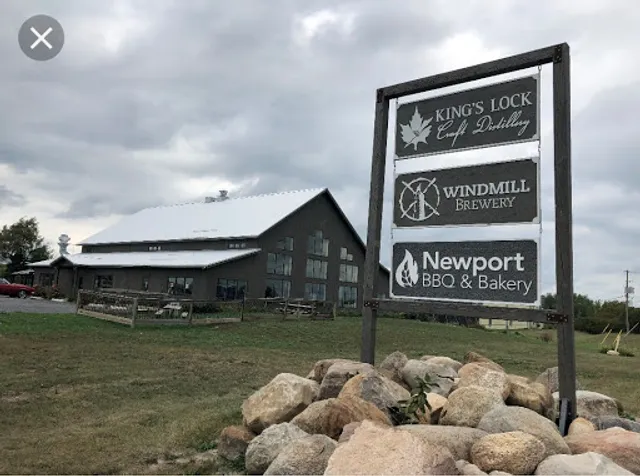 Newport BBQ and Bakery