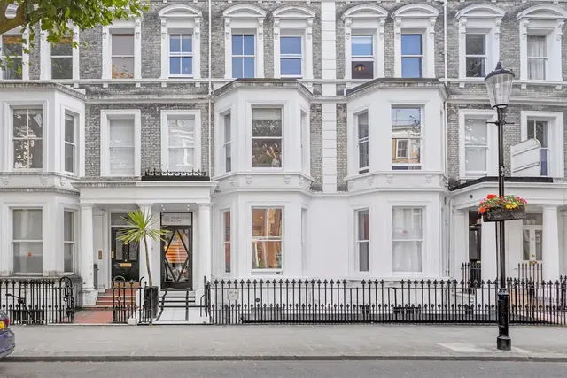 Bob W London Earl's Court – Philbeach Gardens