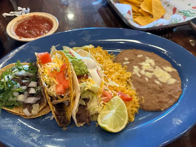 Taquerria La Cocinita