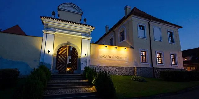 Hotel Zámek Čechtice