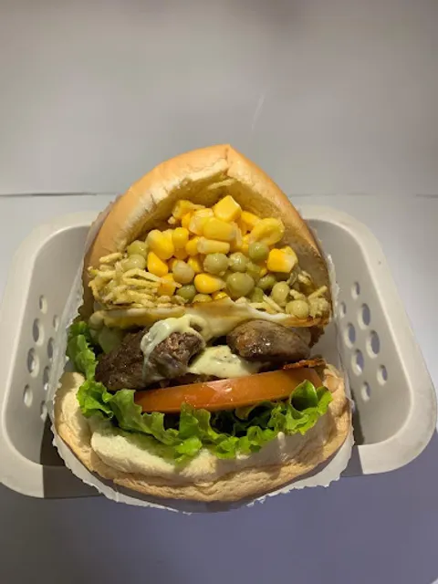 Mano's Lanches e Porções