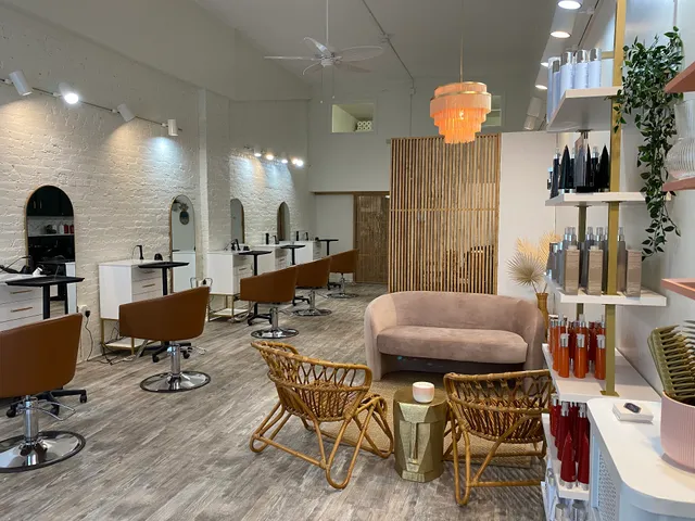 Society Beauty Bar - Arlington