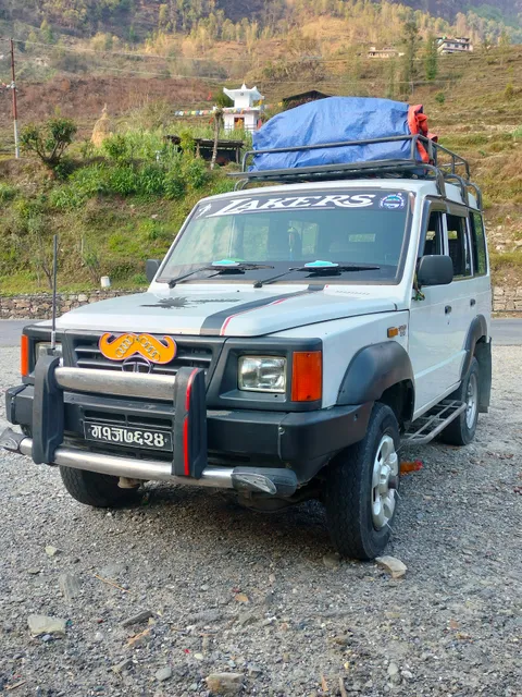 EZY.N safe tours and travel Pokhara to ghandurk jhinu,Abc ,punhill,Jomsome Muktinath jeep service