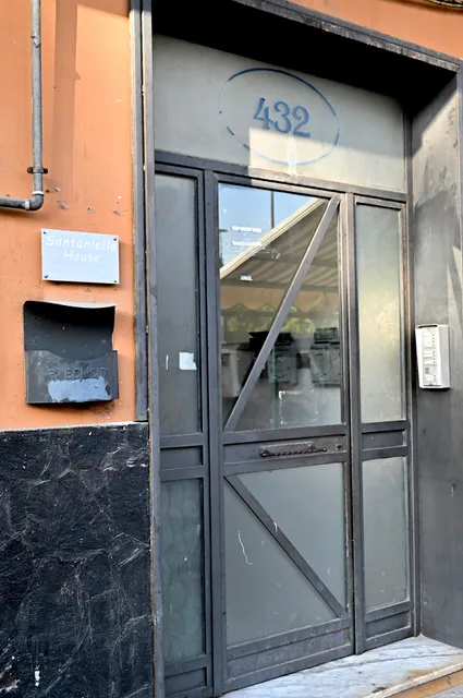 Bebsantaniellohouse1