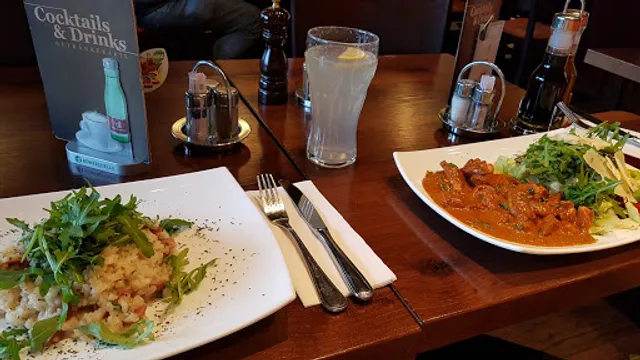 D'Lounge Donauzentrum