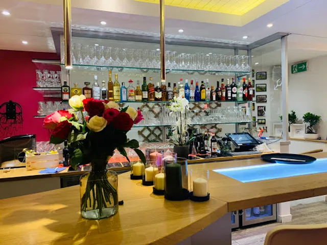 Restaurant GoldenIndia Freiburg/Fribourg "Specialités Indiennes"