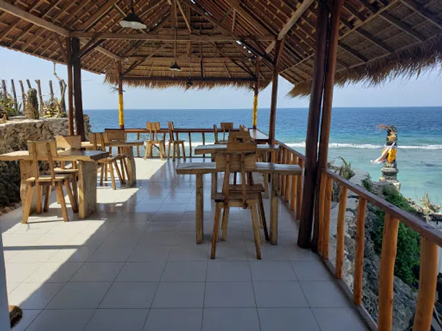 Black Garlic Bistro & Bar