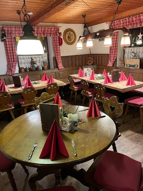 Hexenhäusl Brotzeitstüberl