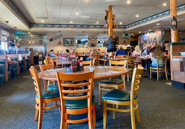 Black Bear Diner Las Vegas - Tropicana Ave