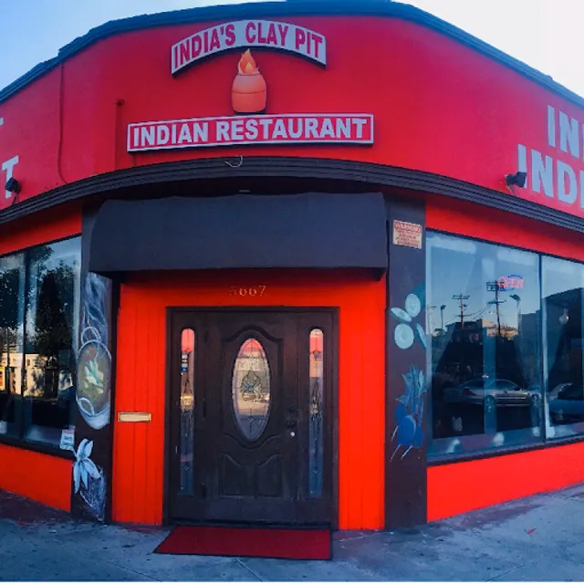 India's Clay Pit NoHo Indian Restaurant-North Hollywood