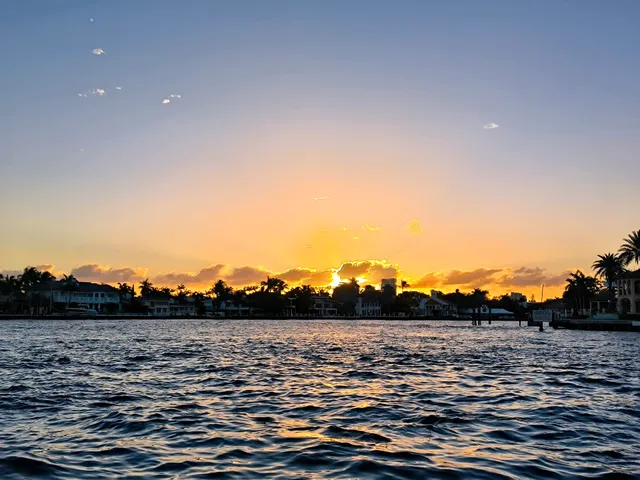 Water Taxi Stop #F11/#P2