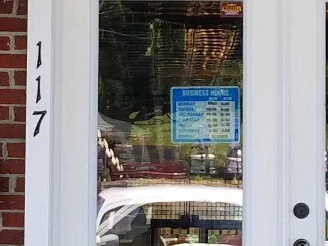 LuElla's Gift Market