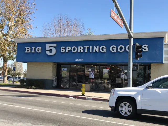 Big 5 Sporting Goods
