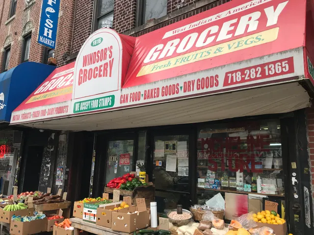 Windsor Grocery Store