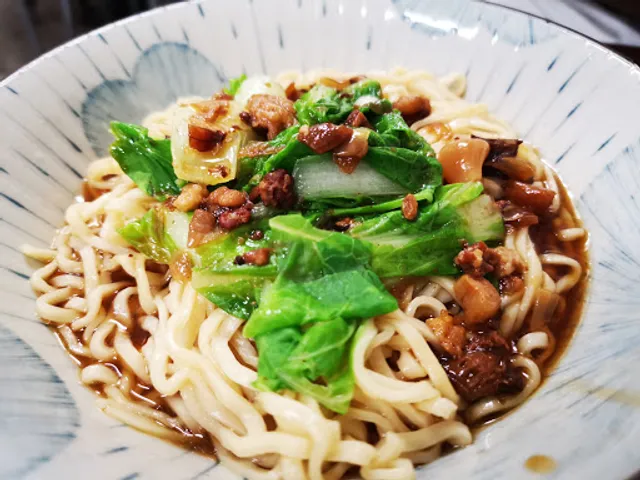 朱 原汁豬肉麵