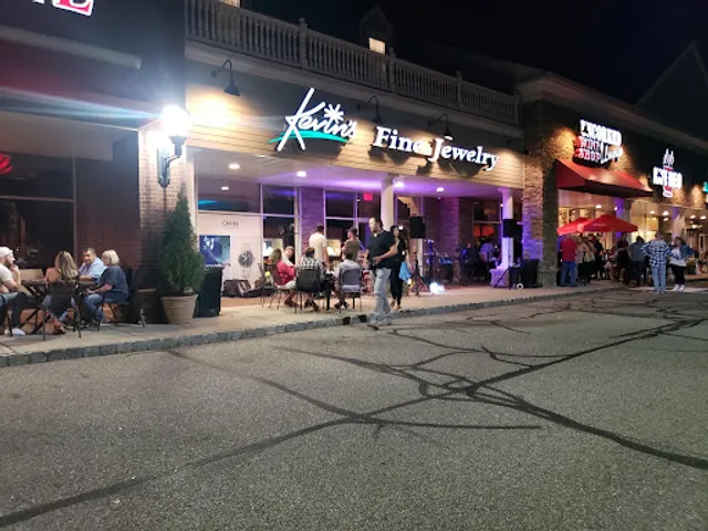 Uncorked Wine Lounge