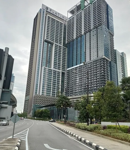 Garden suites @ Platinum face