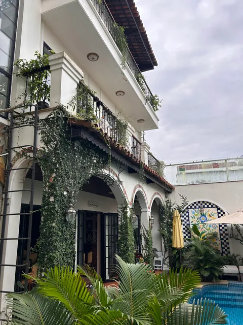 Flower Village Real Homestay