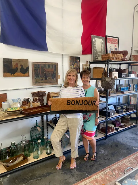 Anna's European Antiques