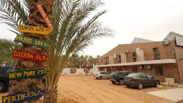 Hôtel ECOLODGE ksar ghilane