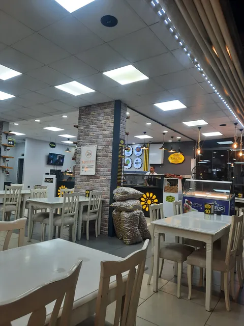 Şerbeti Bol Baklava Künefe