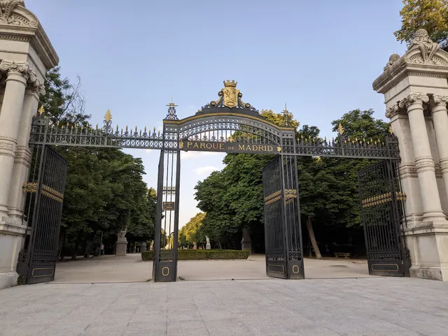 Spain Gate