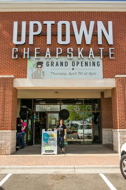 Uptown Cheapskate Norman